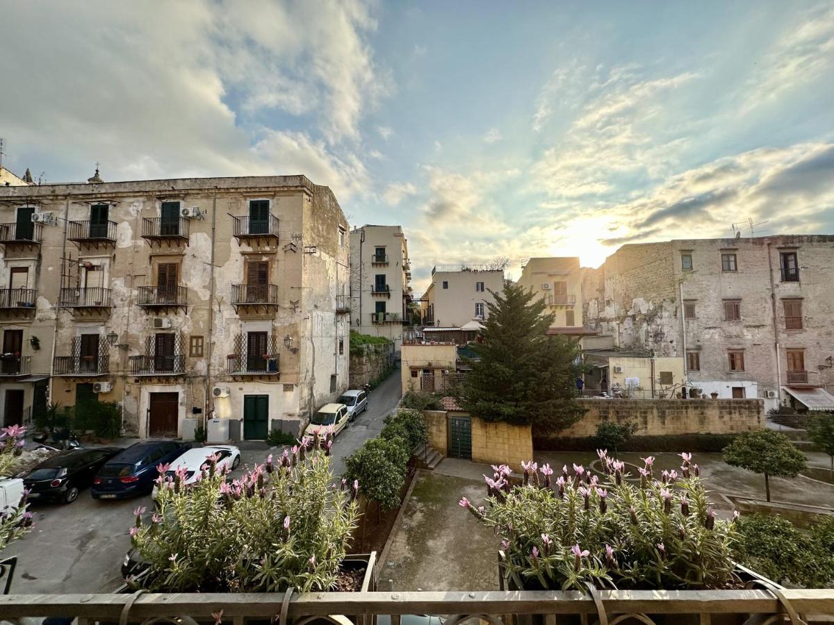 Casa Guilla_Alla Cattedrale Palermo Luaran gambar